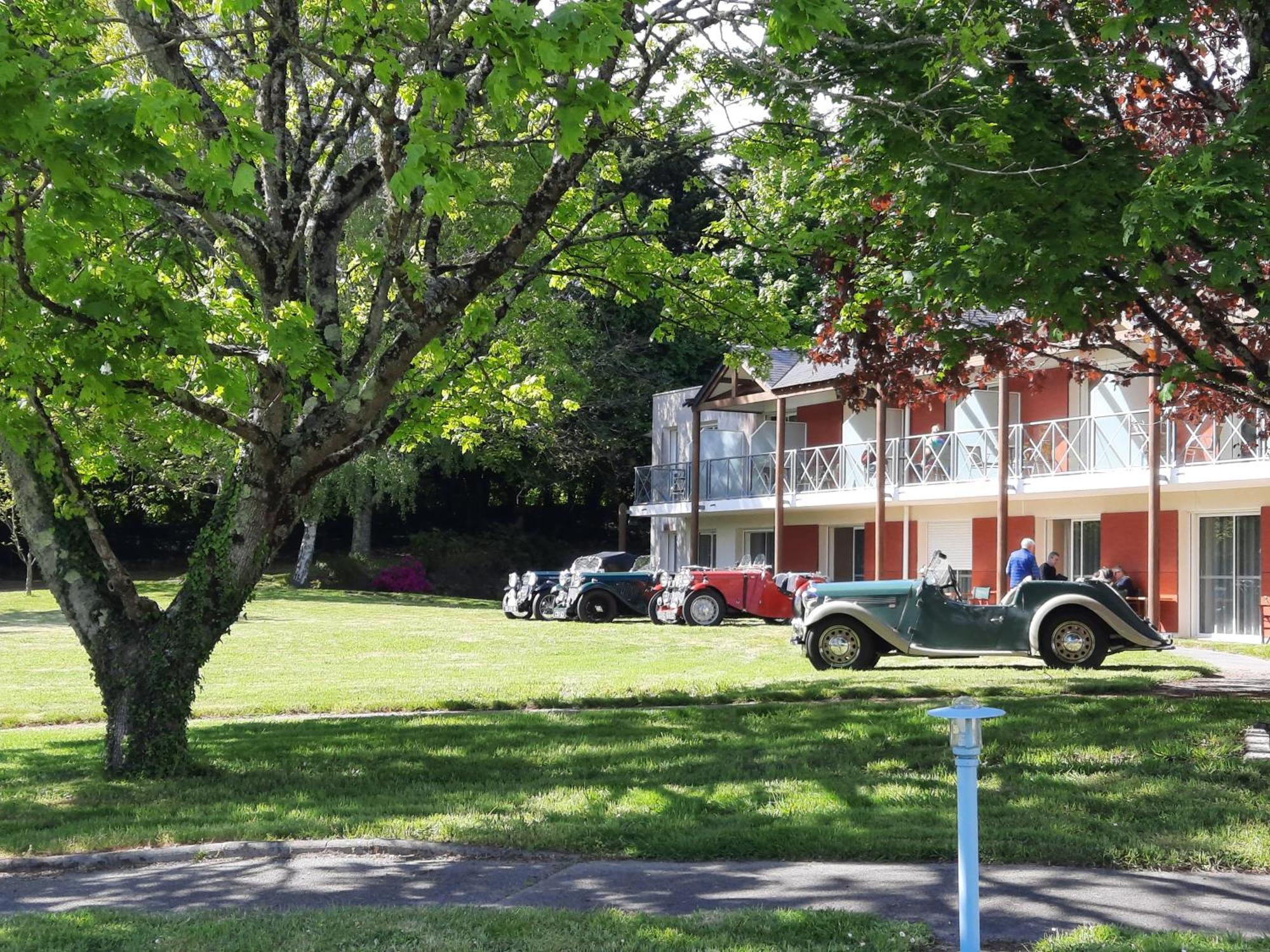 La Villa Des Golf.E.S Theix Exteriör bild